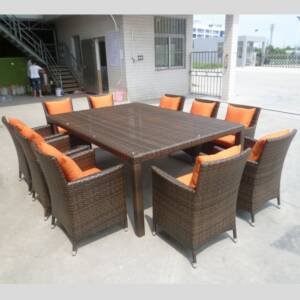 | سفرة طعام خارجية مميزة مع كراسي