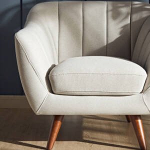 | كرسي مفرد بتصميم عالي الجودة