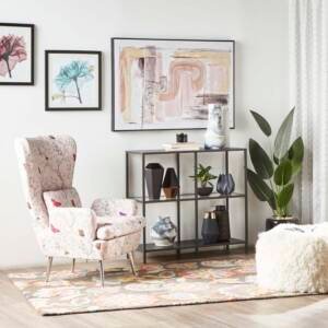 | كرسي مودرن بمسند ذراعين وظهر مرتفع