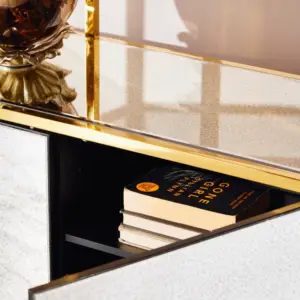 | خزانة كتب بتصميم حديث و متين