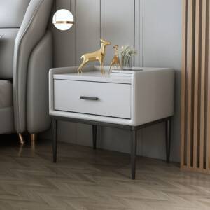 | طاولة جانبية فاخر بتصميم بسيط