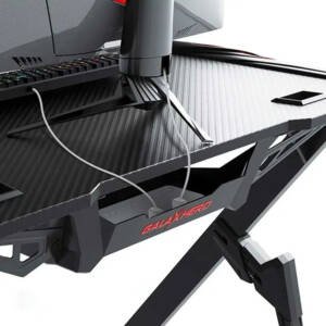 | طاولة كمبيوتر قيمنق بتصميم فريد مذهل