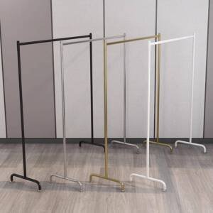 علاقة ملابس تصميم عصري