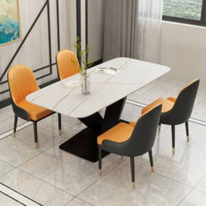 | طاولة طعام من الرخام بقاعدة فاخرة