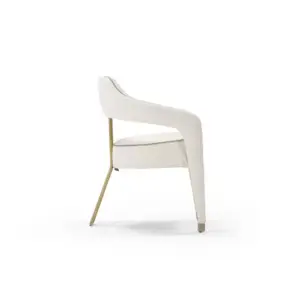 | كرسى شيك بتصميم فني مبتكر