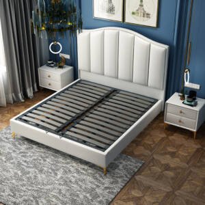 | سرير مزدوج من جلد فاخر