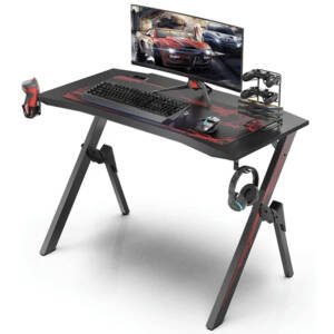 طاولة كمبيوتر قيمنق بتصميم فريد مذهل