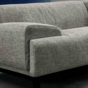 | كنبة بتصميم منخفض بخامات عالية الجودة