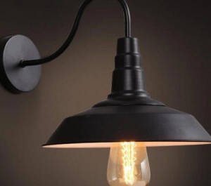 | اضاءة جدارية اللون الاسود