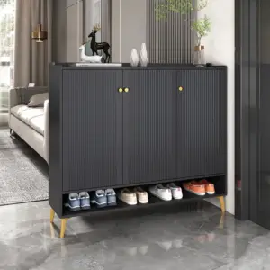 | خزانة احذية كبيرة ذات سعة كبيرة