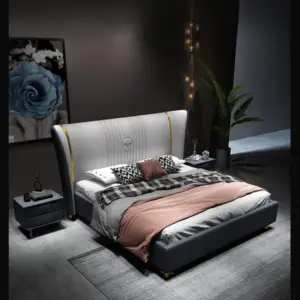 | سرير مزدوج بتصميم ايطالى