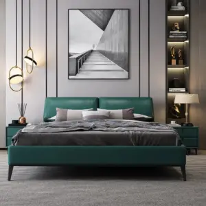 | سرير نوم جلد بتصميم فاخر