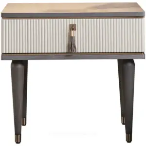 | طاولة سرير جانبية بتصميم أنيق