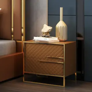 | طاولة سرير جانبية بتصميم ايطالي على طراز الدايموند