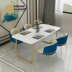 طاولة-طعام-مع-كراسي-