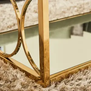 | طاولة قهوة بسطح زجاجي مميز