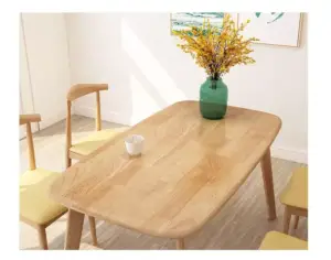 طاولة و 2 كرسي ومقعد طويل
