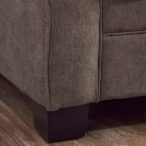 | كنبة زاوية مريحة بتصميم استثنائي