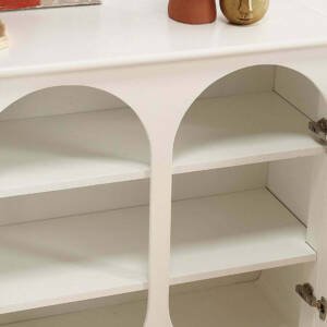 | خزانة جانبية بتصميم إيطالي