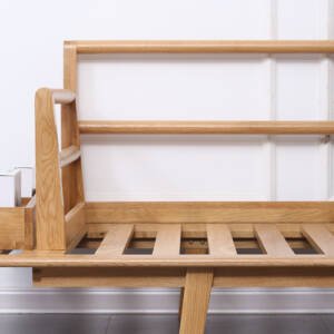 | اريكة فاخرة ذات تصميم جذاب