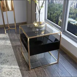 طاولة سرير فاخرة بسيطة