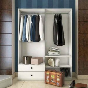 | دولاب ابيض بادرج و ارففف مع علاقة ملابس