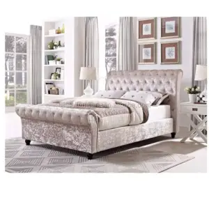 سرير نوم انيق ومميز