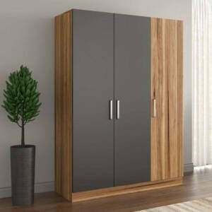 | دولاب خشبي بألوان مختلفة