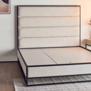 | سرير كينج بتصميم جيرالد