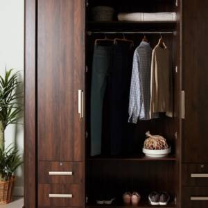 | خزانة ملابس بتصميم - أوبتك