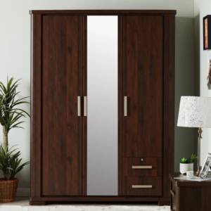 | خزانة ملابس بتصميم - أوبتك