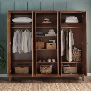 | خزانة ملابس بـ6 أبواب - ليرا