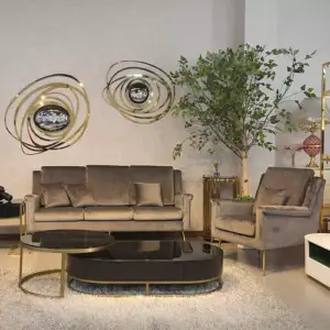 كرسي مفرد خشبي أنيق