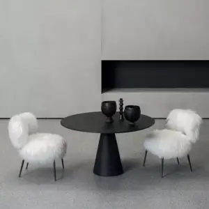 كرسي بشكل فرو المصمم جوكر ويند 3 كرسي بشكل فرو المصمم جوكر ويند