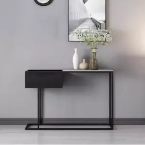 كنسول اسود بتصميم فاخر