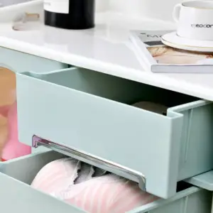 | دولاب تخزين بتصميم بسيط