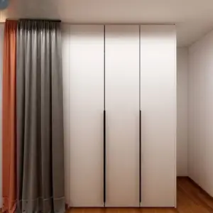 خزانة ملابس ذات تصميم مميز