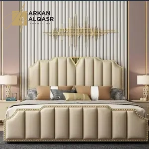 سرير نوم بتصميم ايطالي مميز مع 2 كمودينة