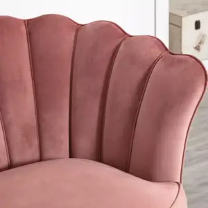 | كنب مودرن مخملي بتصميم بسيط