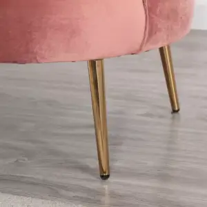 | كنب مودرن مخملي بتصميم بسيط