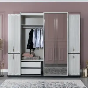 | خزانة ملابس ذات اماكن تخزين متعددة