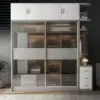 دولاب ملابس شفاف بأبواب زجاجية