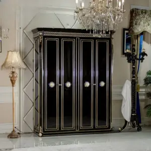 | خزانة ملابس كلاسيكي بلمسة حديثة