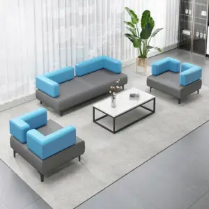 طقم كنب مودرن بتصميم منقسم