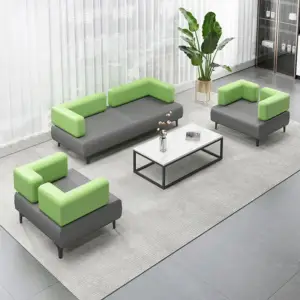 طقم كنب مودرن بتصميم منقسم