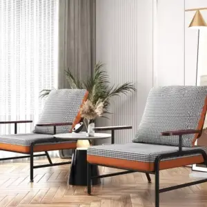 كرسي بذراعين مودرن من معدن