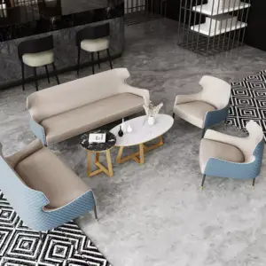 طقم كراسي وطاولة مخصص للكافيهات