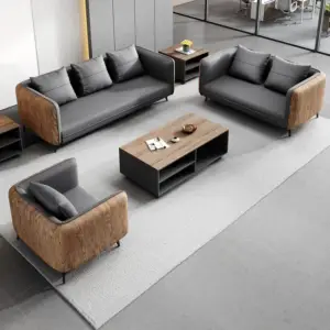 طقم كنب مودرن من تصميم كلاسيكي