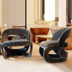 كرسي مفرد بحواف دائرية حديثة