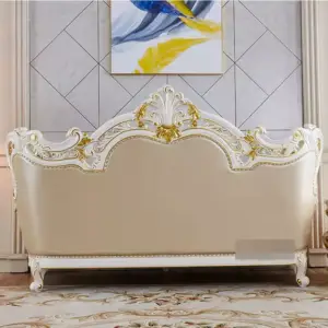 طقم كنب ملكي فاخر – تصميم كلاسيكي مطرز – تنجيد فاخر – هيكل خشبي متين – يشمل 3 و2 و1 مقاعد 5 | طقم كنب ملكي فاخر – تصميم كلاسيكي مطرز – تنجيد فاخر – هيكل خشبي متين – يشمل 3 و2 و1 مقاعد